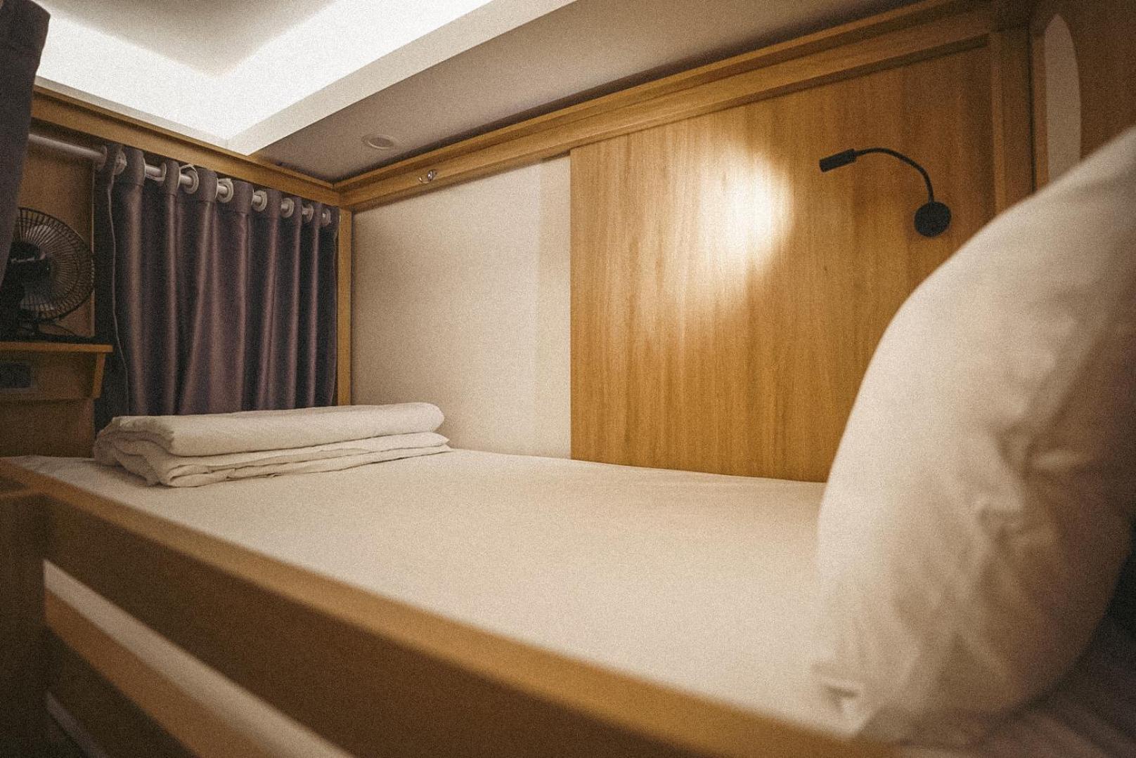 The One Hostel Hanoi Bagian luar foto